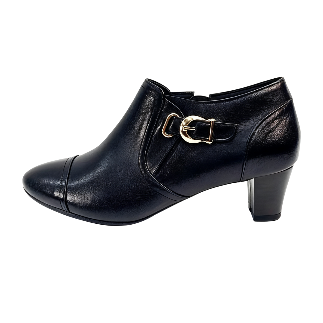 Korean textured metal buckle mid-heel ankle boots