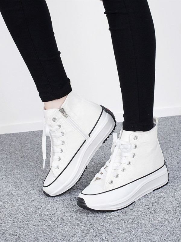 Platform canvas shoes